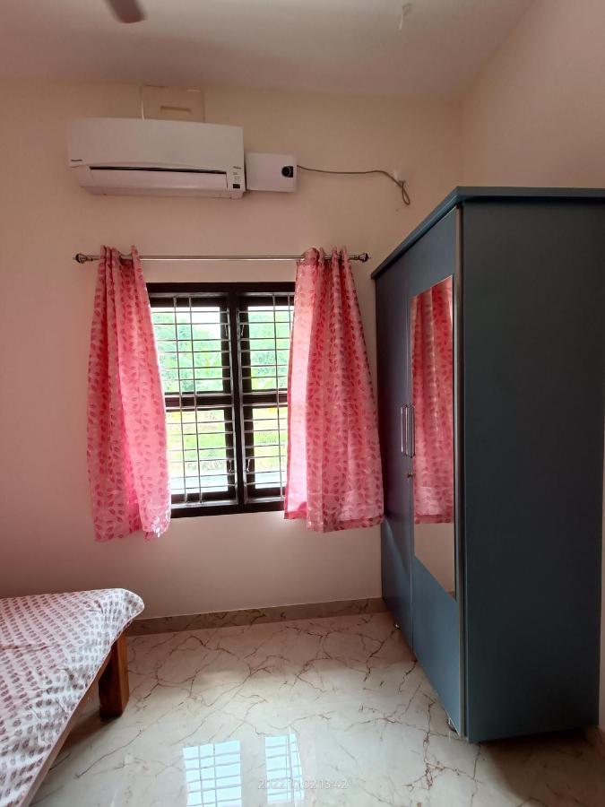 Nisarga Homestay, Dharmasthala Dharmastala Exterior foto
