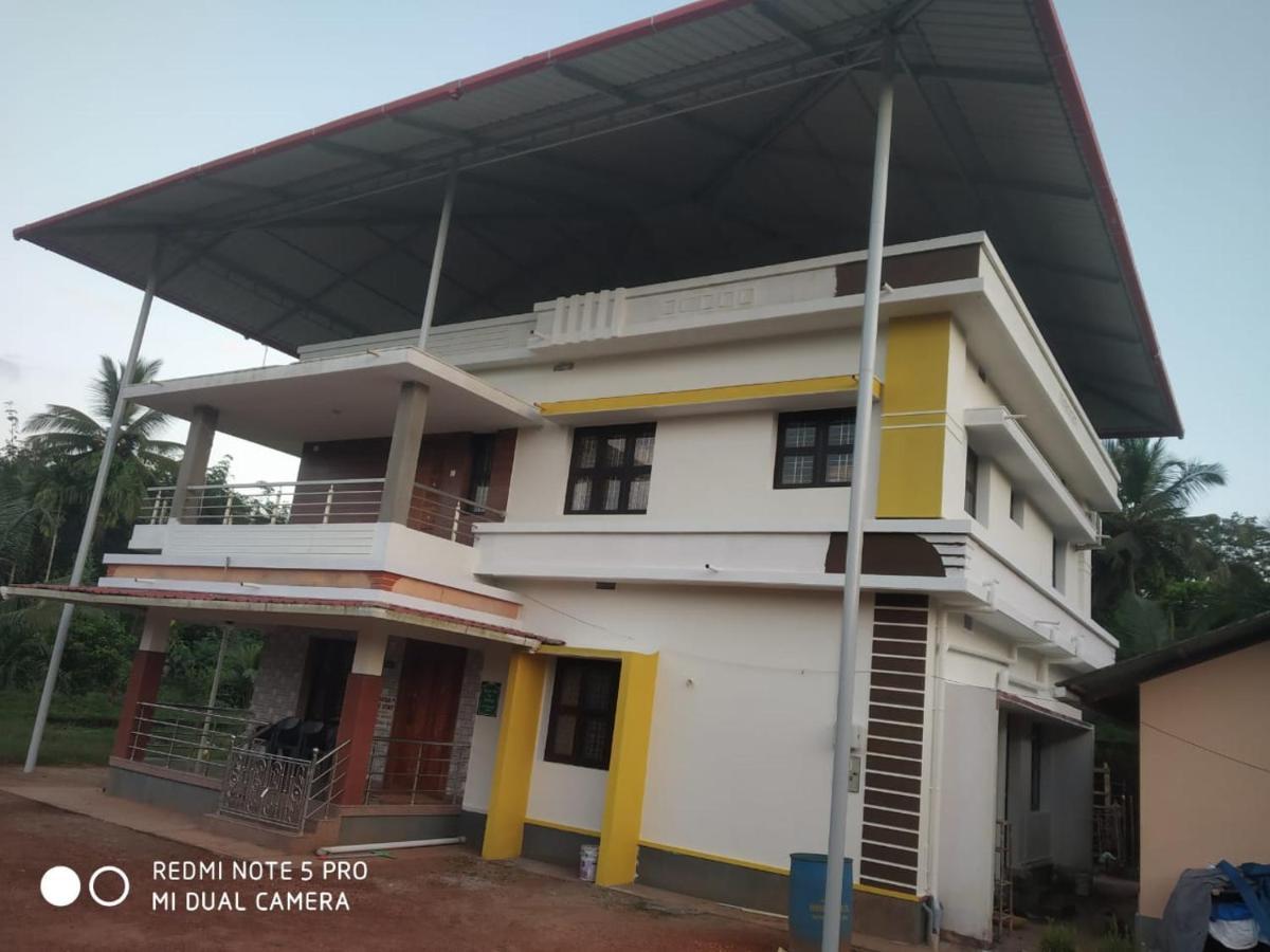 Nisarga Homestay, Dharmasthala Dharmastala Exterior foto